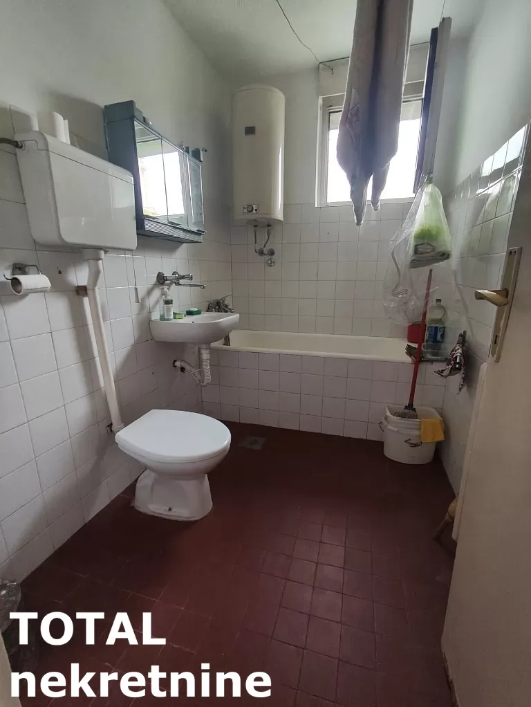 Stan,NOVI SAD,NOVO NASELJE,kv: 43.00, € 90300, ID: 1102869 9