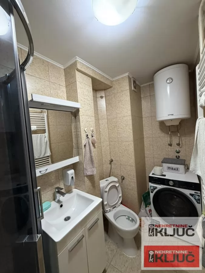 DETELINARA, 47m2, Dvosoban, Renoviran, Namešten 10