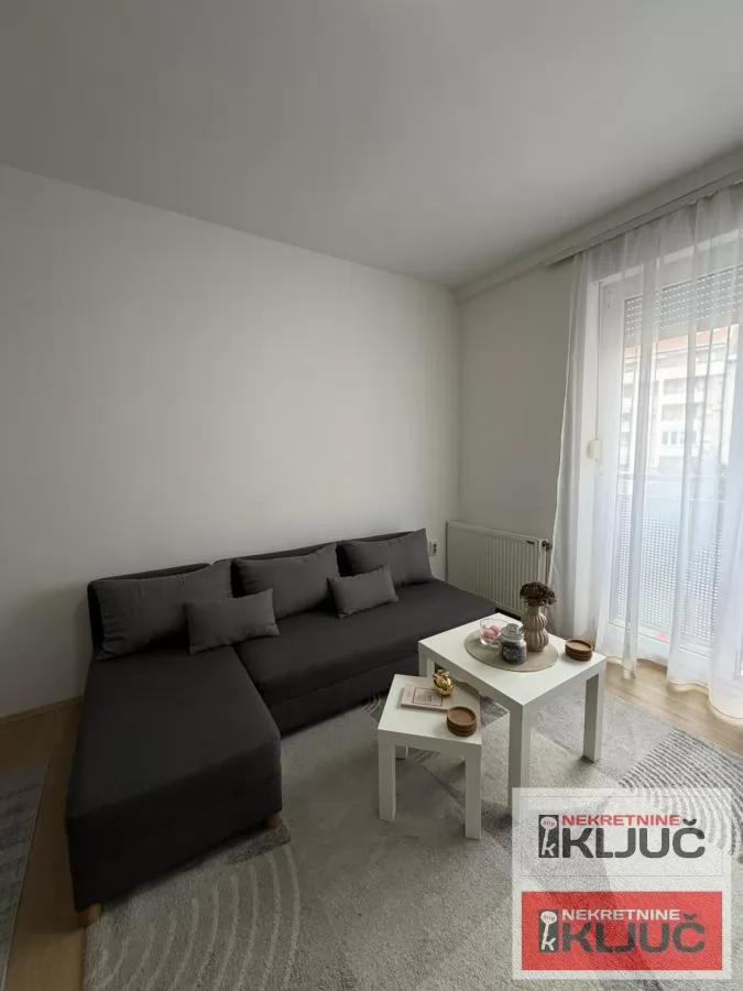 Jednoiposoban stan 35 m², Nova Detelinara, Novi Sad 1