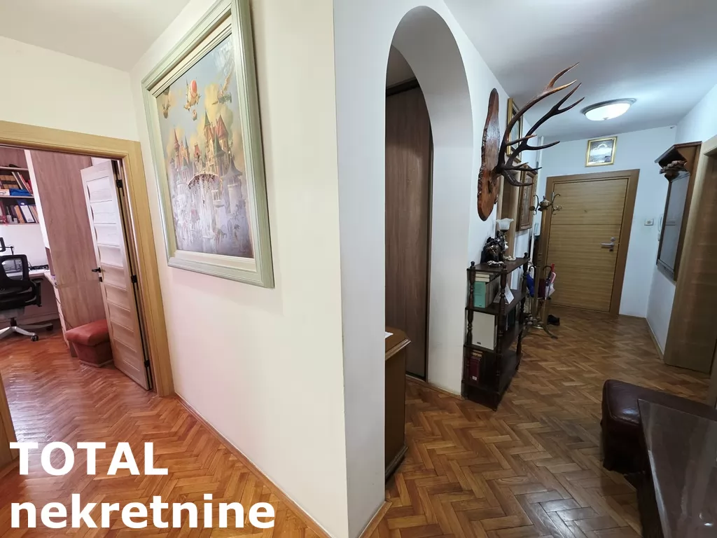 Stan,NOVI SAD,CENTAR,kv: 104.00, € 250000, ID: 1102851 17