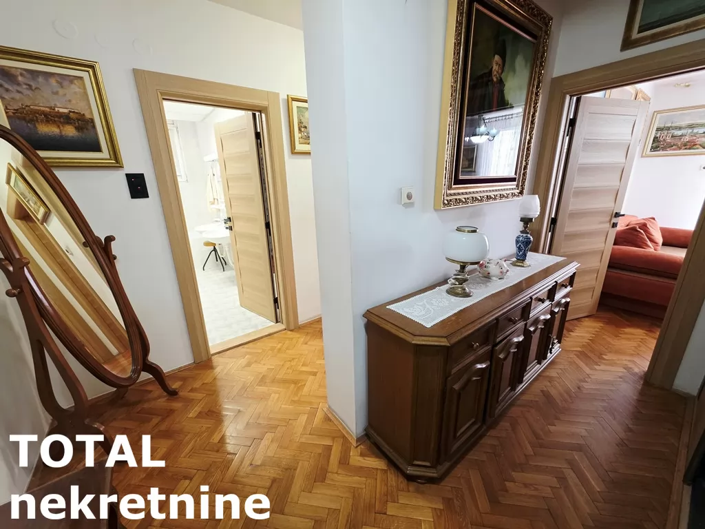 Stan,NOVI SAD,CENTAR,kv: 104.00, € 250000, ID: 1102851 18