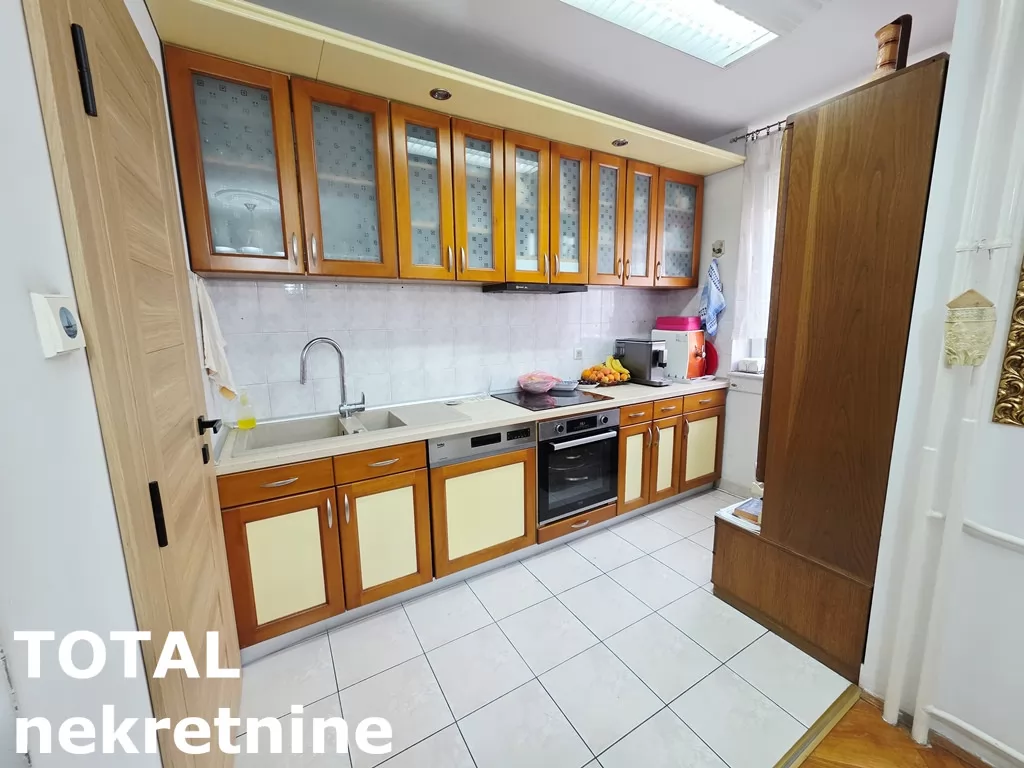 Stan,NOVI SAD,CENTAR,kv: 104.00, € 250000, ID: 1102851 7