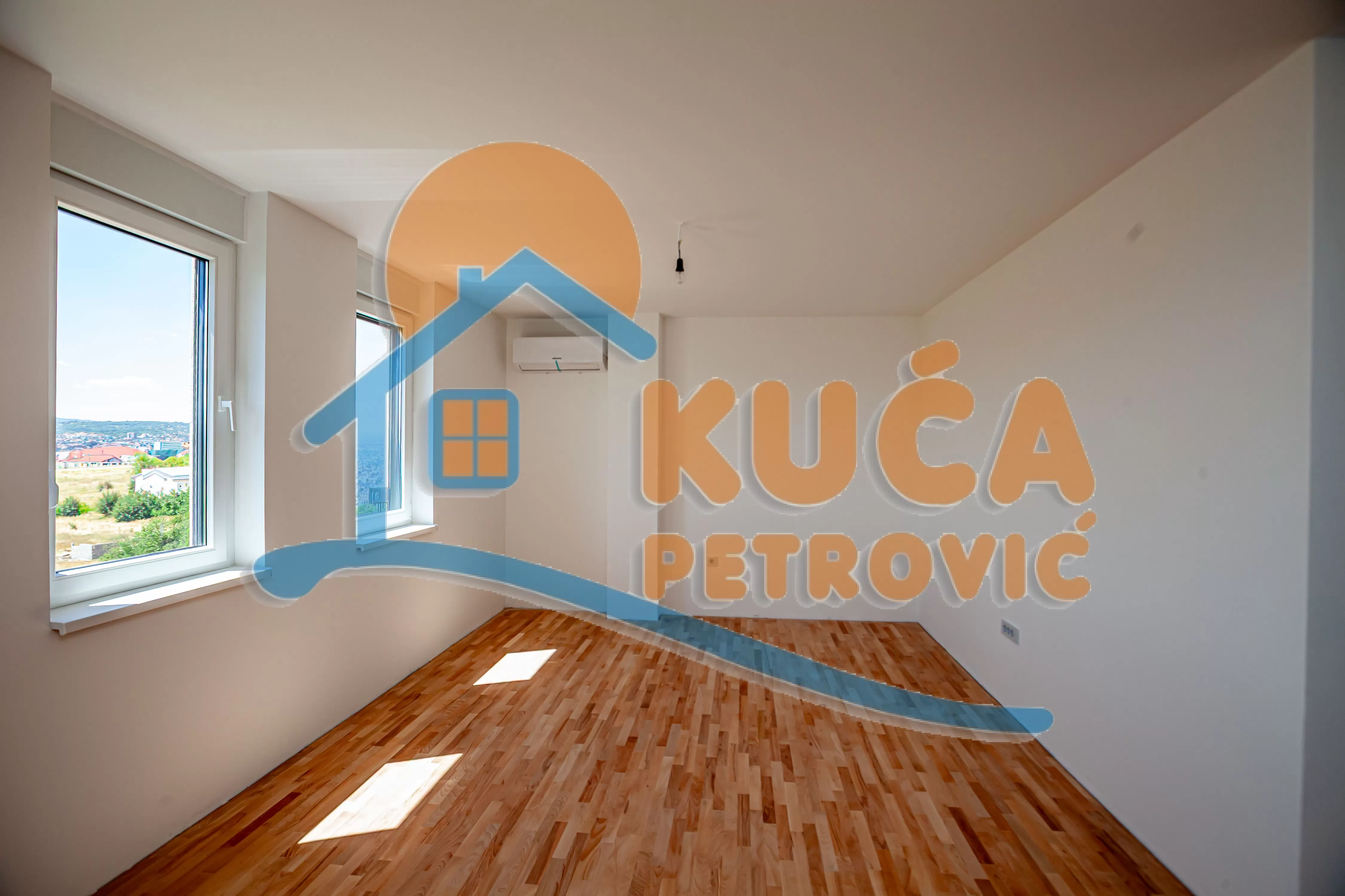 Trosoban stan, 76.5 m2, Pantelej, Gornjomatejevačka ID: p-016904 2