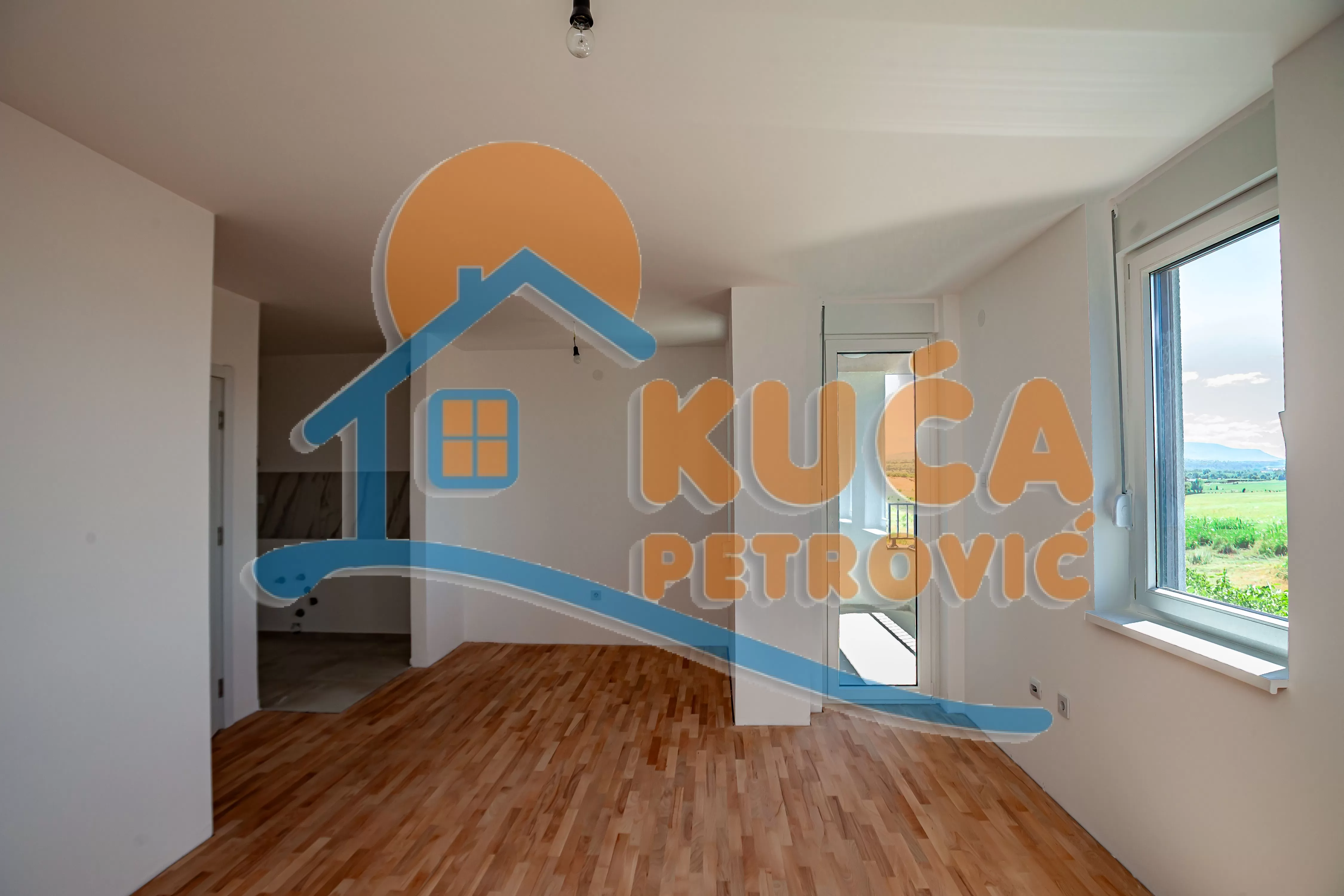 Trosoban stan, 76.5 m2, Pantelej, Gornjomatejevačka ID: p-016904 3