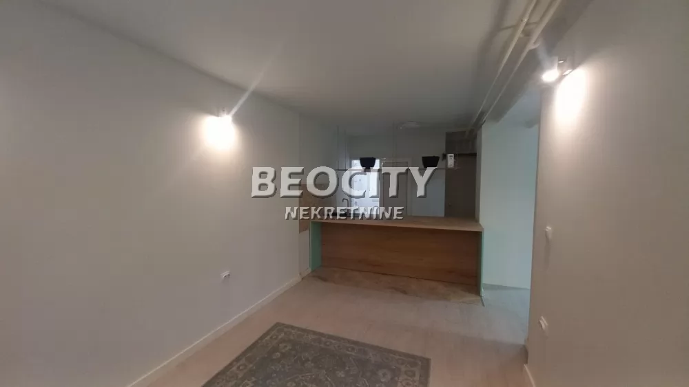 Dvosoban stan, 37 m2, Novi Sad, Vladike Platona ID: 133801 2
