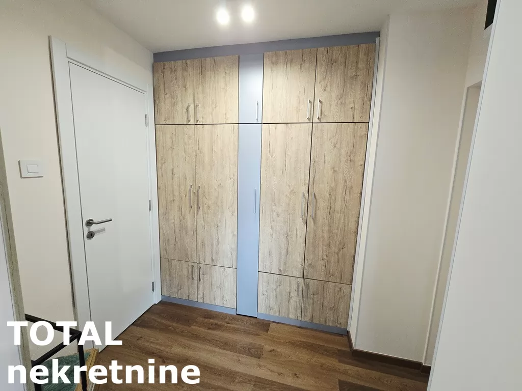 Stan,NOVI SAD,BULEVAR,kv: 76.00, € 220000, ID: 1102857 11