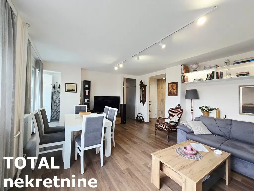 Stan,NOVI SAD,BULEVAR,kv: 76.00, € 220000, ID: 1102857 6