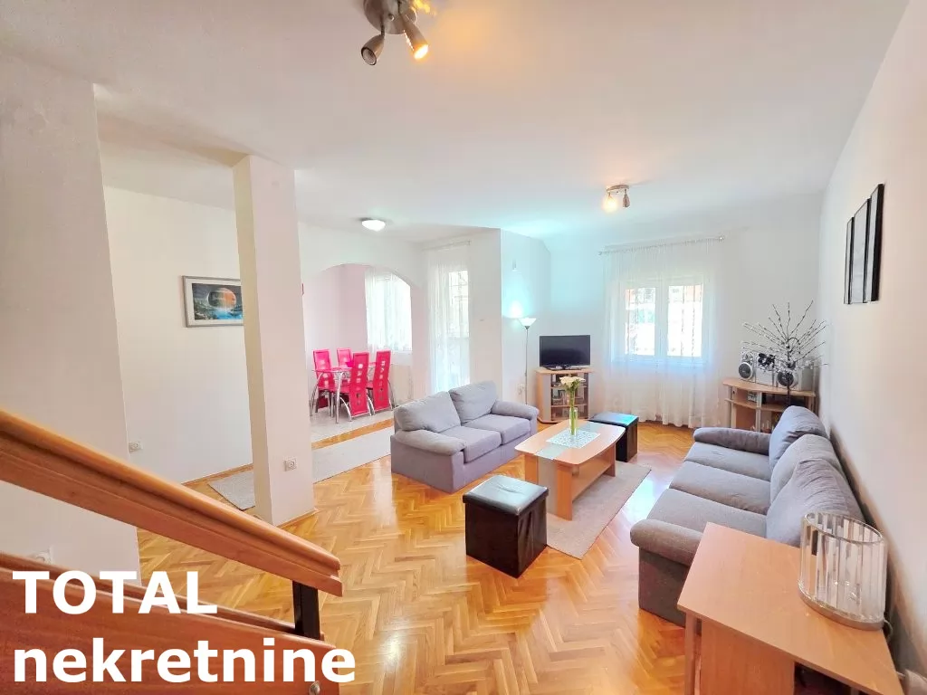 Stan,NOVI SAD,NOVA DETELINARA,kv: 81.00, € 194400, ID: 1102622 1