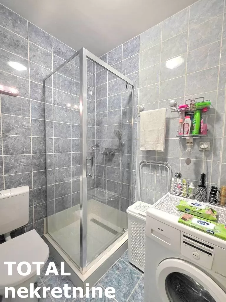 Stan,NOVI SAD,NOVA DETELINARA,kv: 81.00, € 194400, ID: 1102622 10