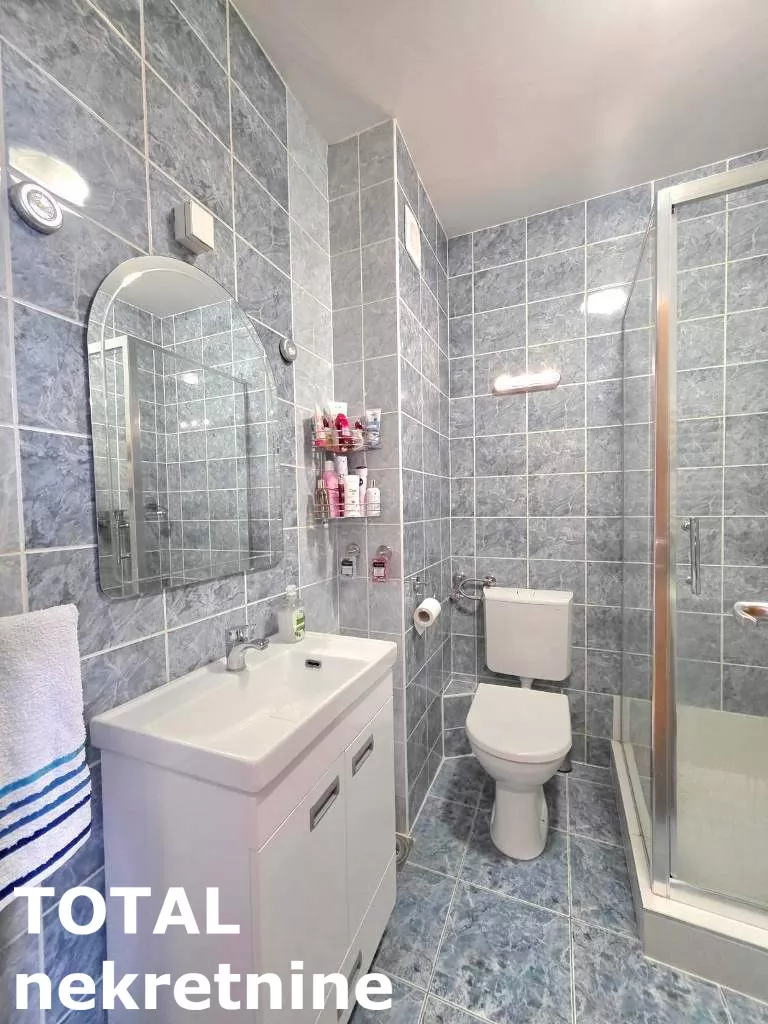 Stan,NOVI SAD,NOVA DETELINARA,kv: 81.00, € 194400, ID: 1102622 12