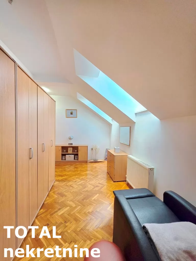 Stan,NOVI SAD,NOVA DETELINARA,kv: 81.00, € 194400, ID: 1102622 18