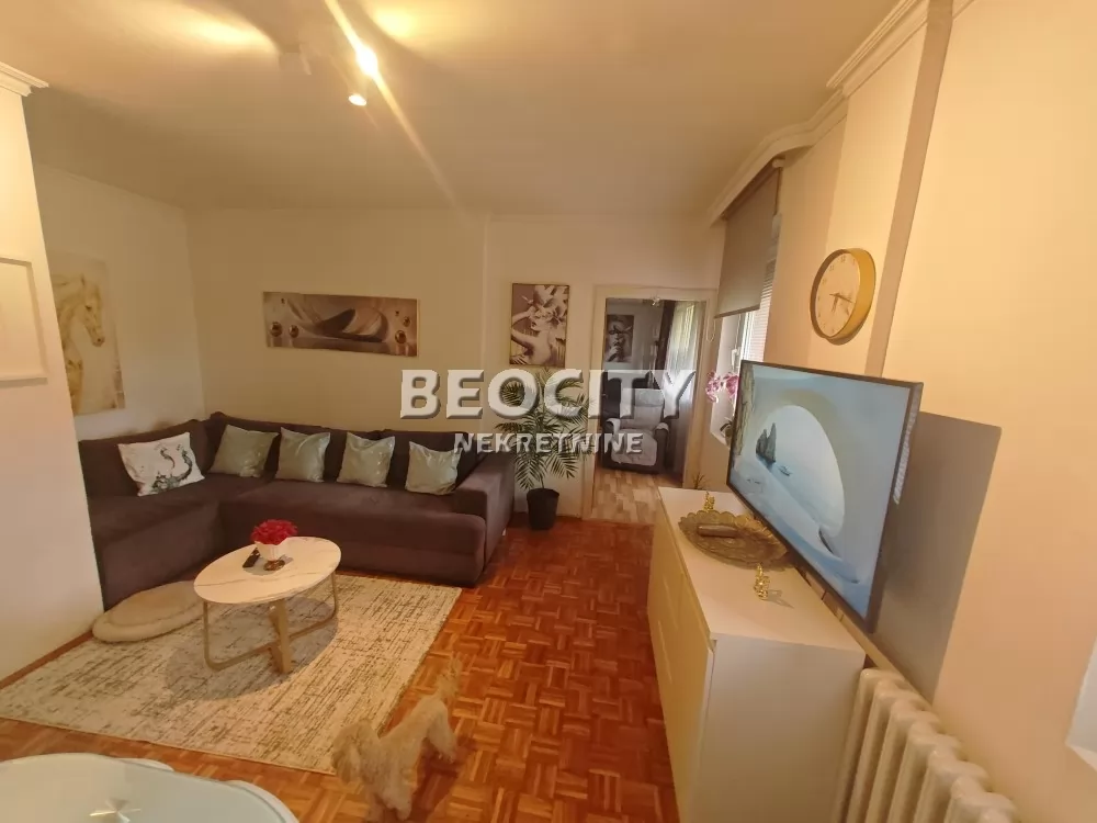Dvosoban stan, 50 m2, Šumice, Ustanička ID: 133641 1