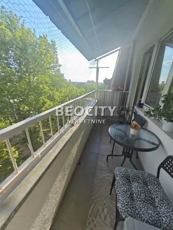Dvosoban stan, 50 m2, Šumice, Ustanička ID: 133641 13