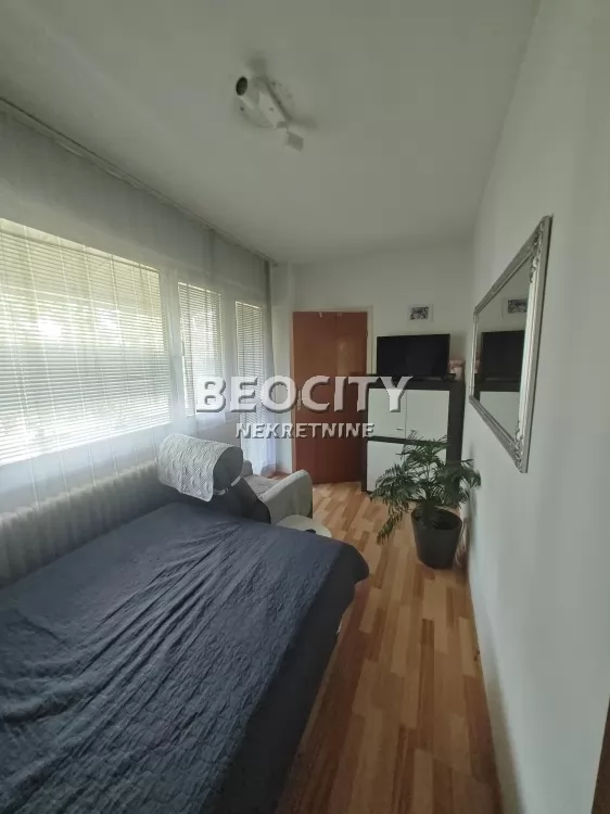 Dvosoban stan, 50 m2, Šumice, Ustanička ID: 133641 9