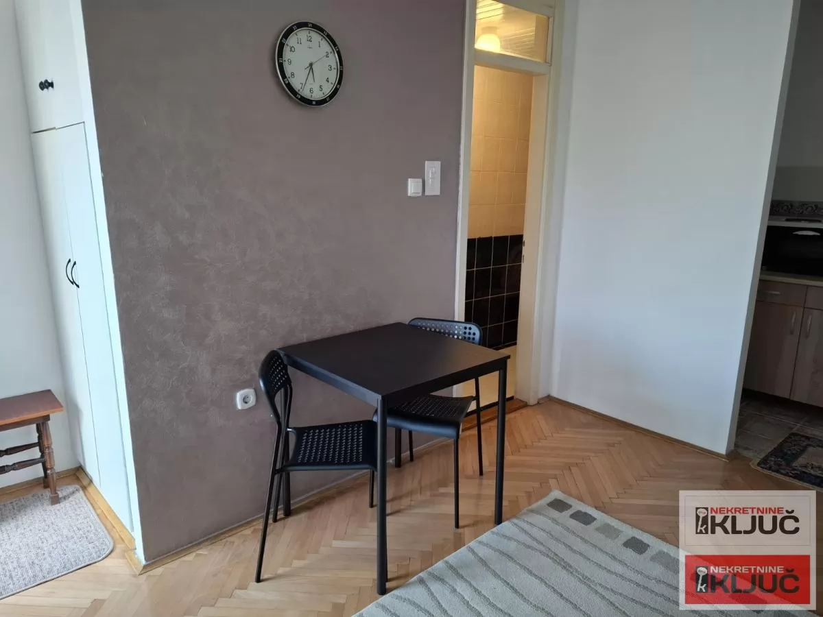 Garsonjera 20 m², Bulevar Oslobođenja, Novi Sad, 3. sprat 3