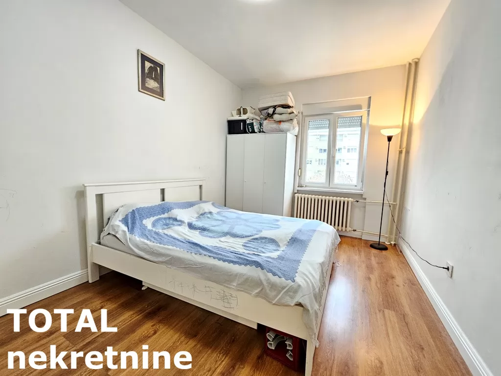 Stan,NOVI SAD,CENTAR,kv: 86.00, € 260000, ID: 1099733 12