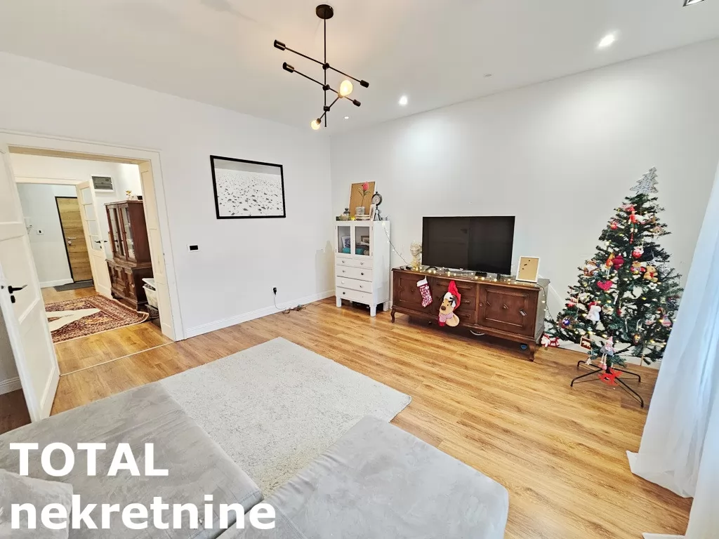 Stan,NOVI SAD,CENTAR,kv: 86.00, € 260000, ID: 1099733 2