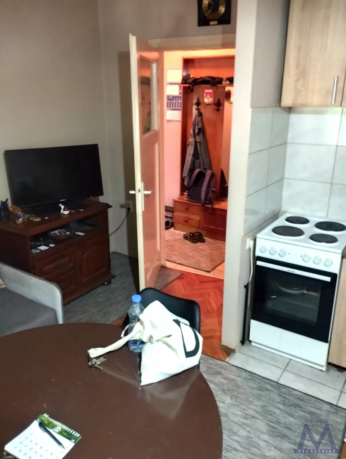 Stan,NOVI SAD,SATELIT,kv: 33, € 84000, ID: 1019406 1