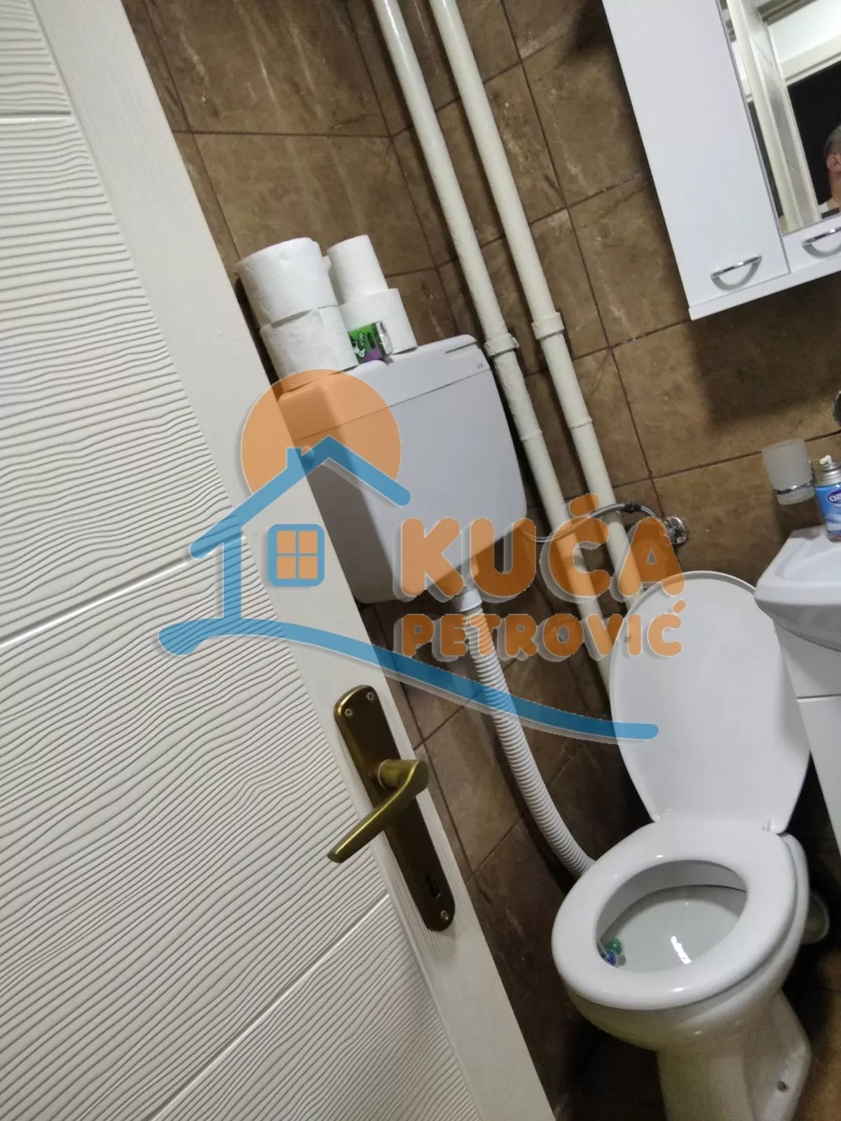 Dvosoban stan, 60 m2, Filozofski fakultet, Kralja Stefana Prvovenčanog ID: i-07428 10