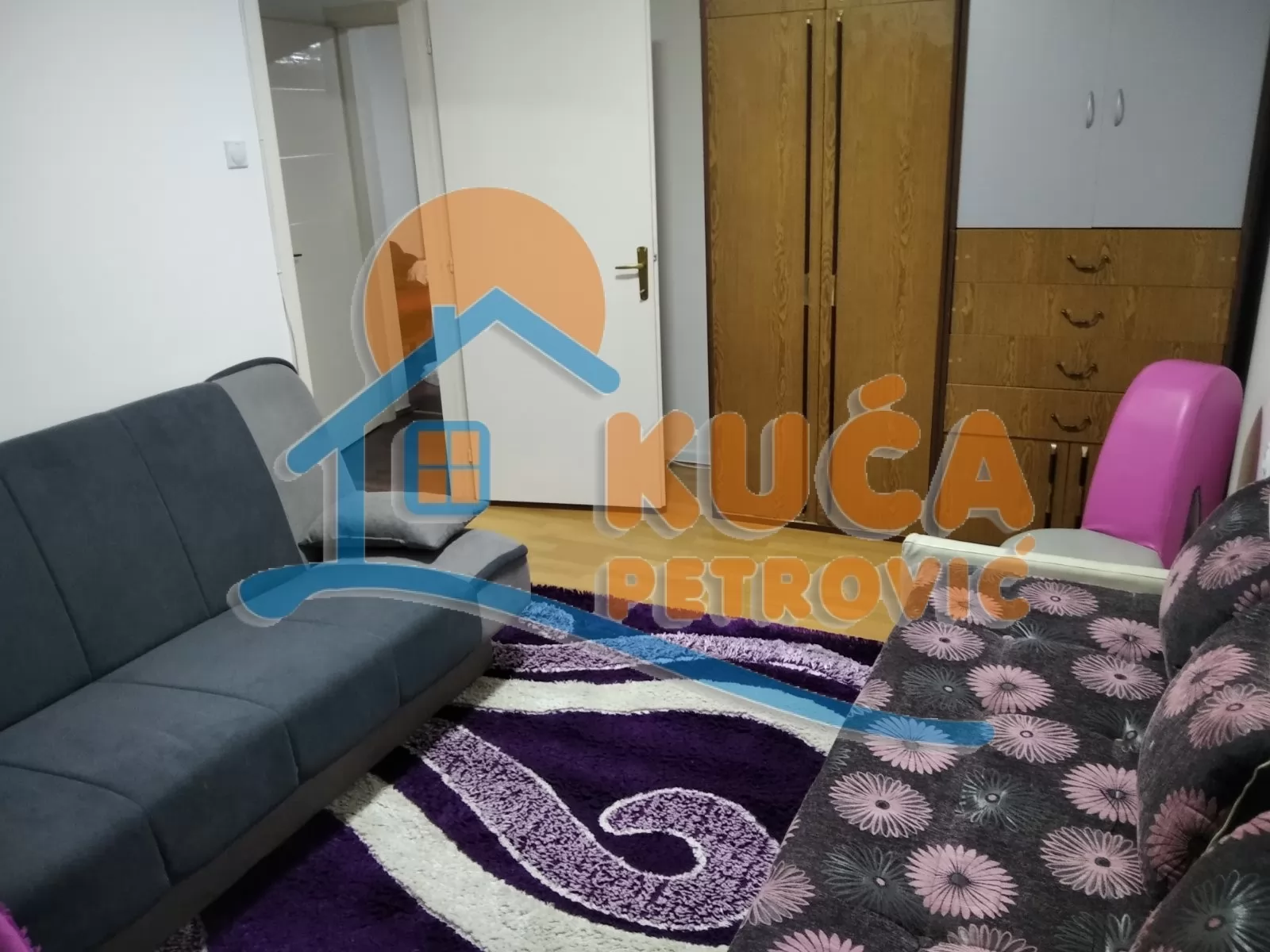 Dvosoban stan, 60 m2, Filozofski fakultet, Kralja Stefana Prvovenčanog ID: i-07428 7