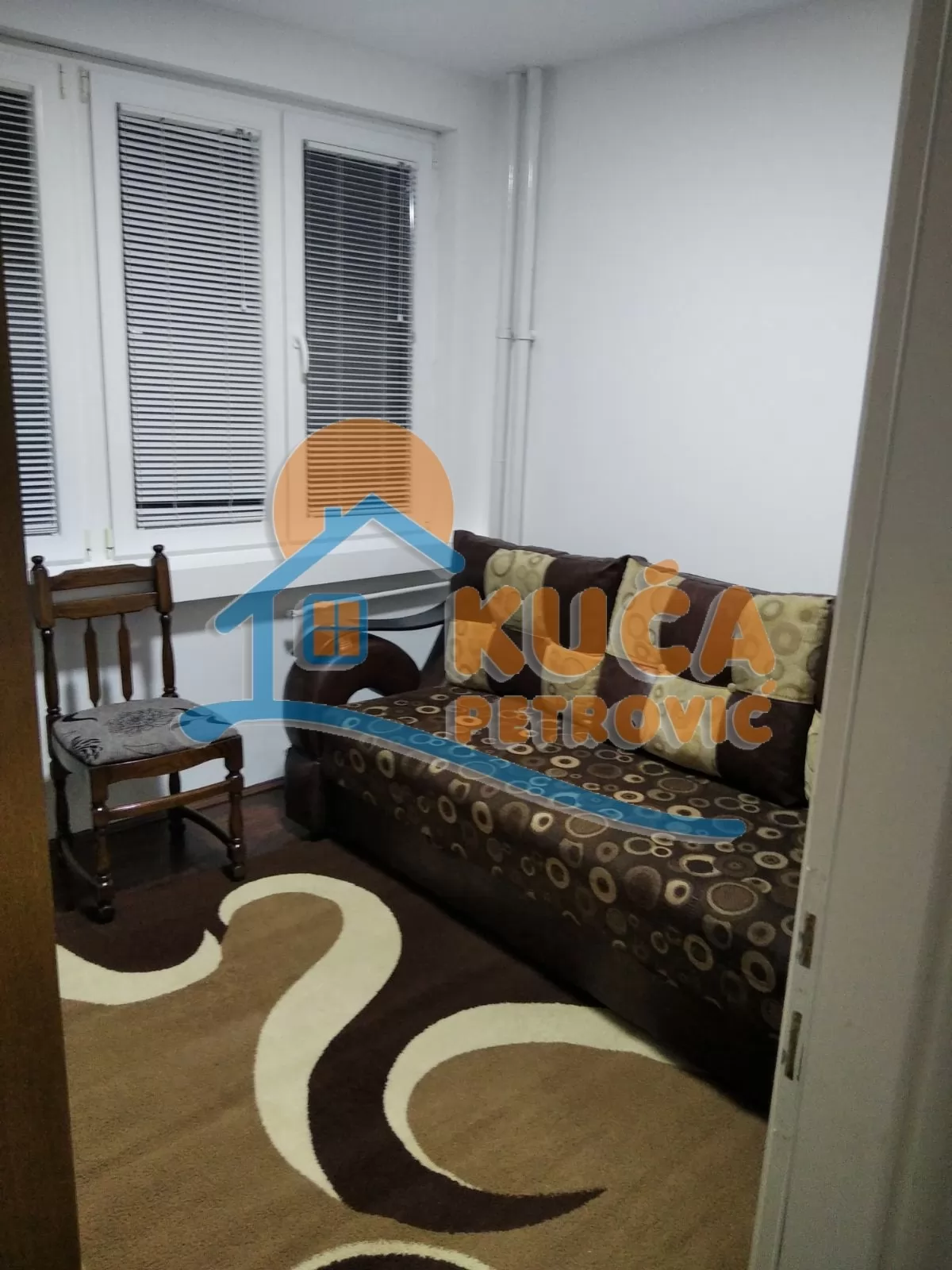 Dvosoban stan, 60 m2, Filozofski fakultet, Kralja Stefana Prvovenčanog ID: i-07428 8