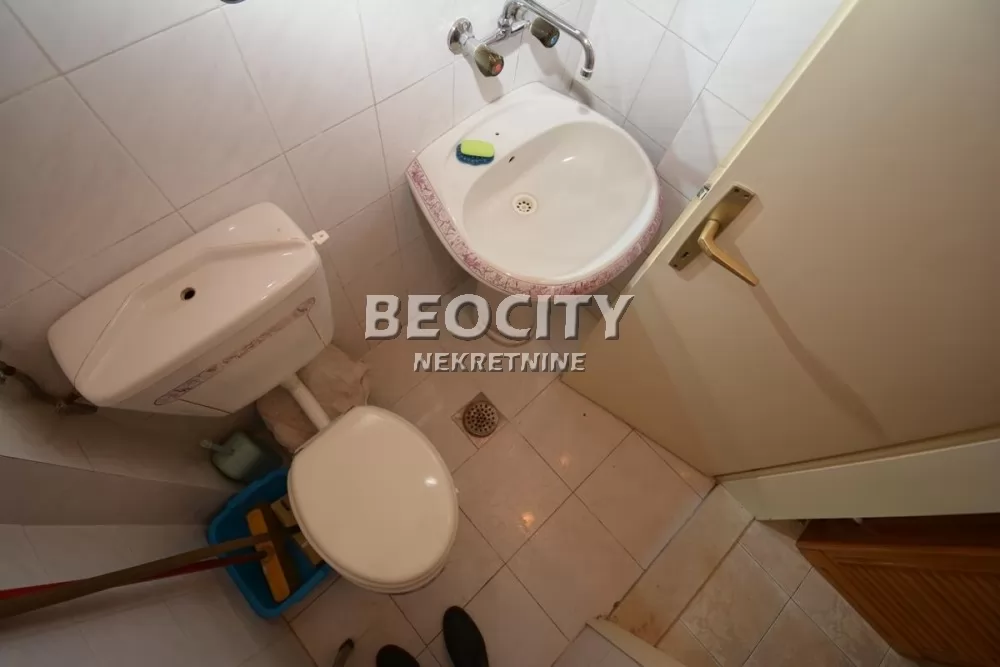 Lokal, 32 m2, Senjak, Koste Glavinića ID: 24171 11