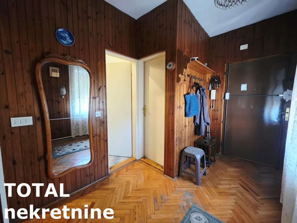 Stan,NOVI SAD,CENTAR,kv: 130.00, € 399000, ID: 1102880 17