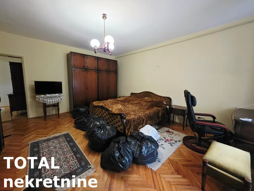 Stan,NOVI SAD,CENTAR,kv: 130.00, € 399000, ID: 1102880 9