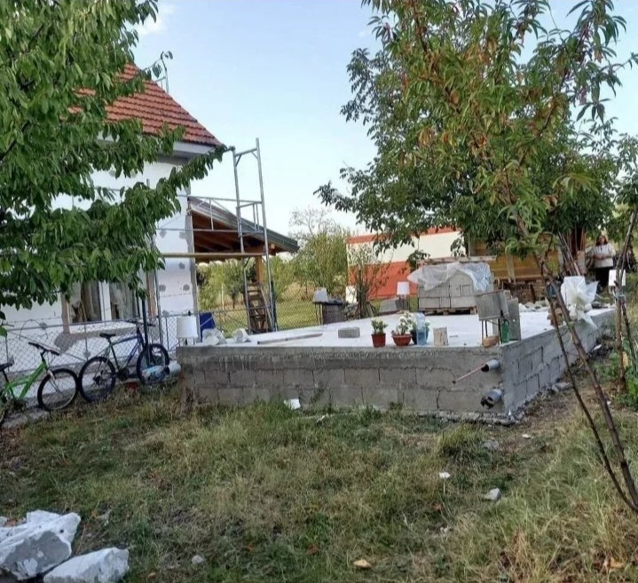 Plac top lokacija Voda struja temelj 1 1 4