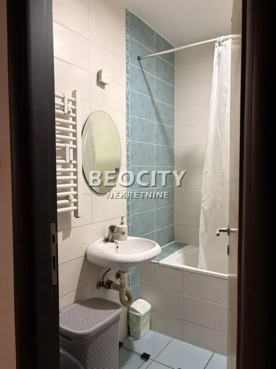 Dvosoban stan, 39 m2, Somborski bulevar, Bulevar Patrijarha Pavla ID: 133864 6