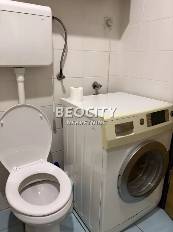 Dvosoban stan, 39 m2, Somborski bulevar, Bulevar Patrijarha Pavla ID: 133864 7