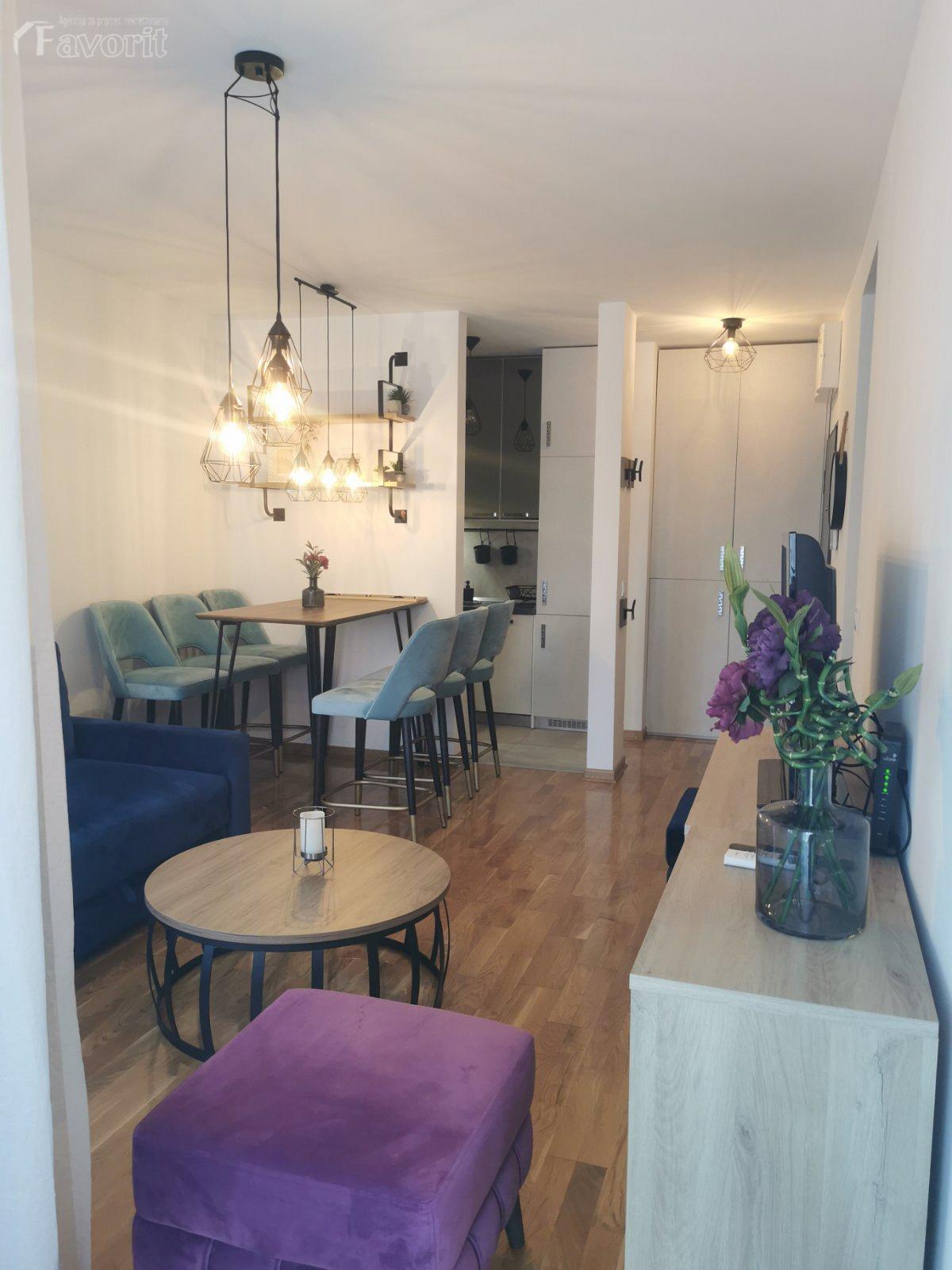 LEKINO BRDO, KNEZA STRACIMIRA, 43m2 1