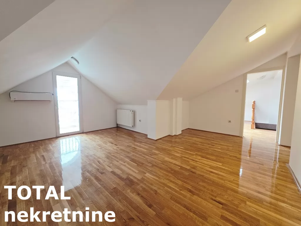 Stan,NOVI SAD,BULEVAR EVROPE,kv: 96.00, € 185000, ID: 1102666 22