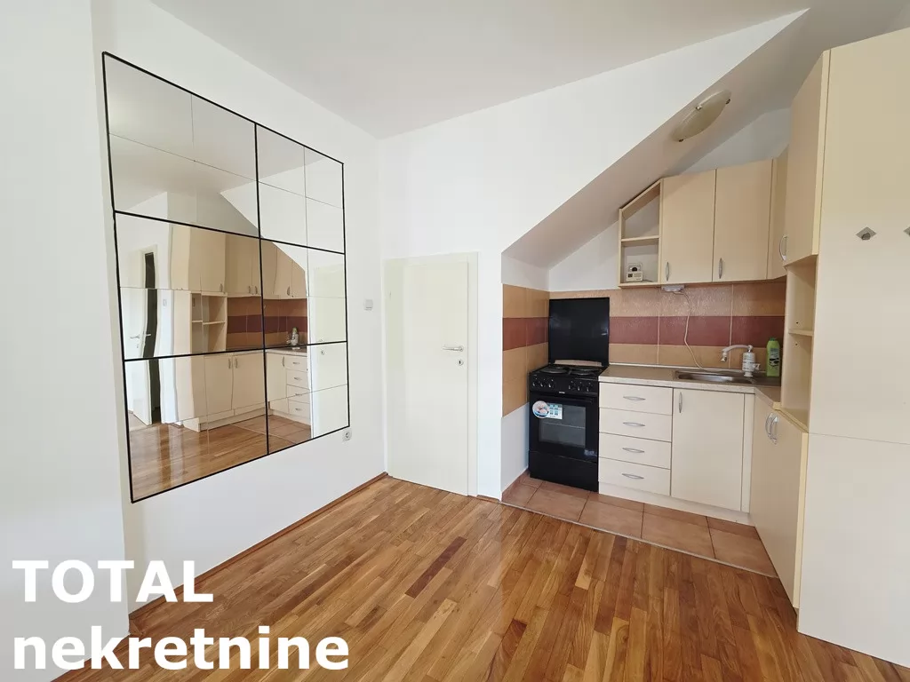 Stan,NOVI SAD,BULEVAR EVROPE,kv: 96.00, € 185000, ID: 1102666 5