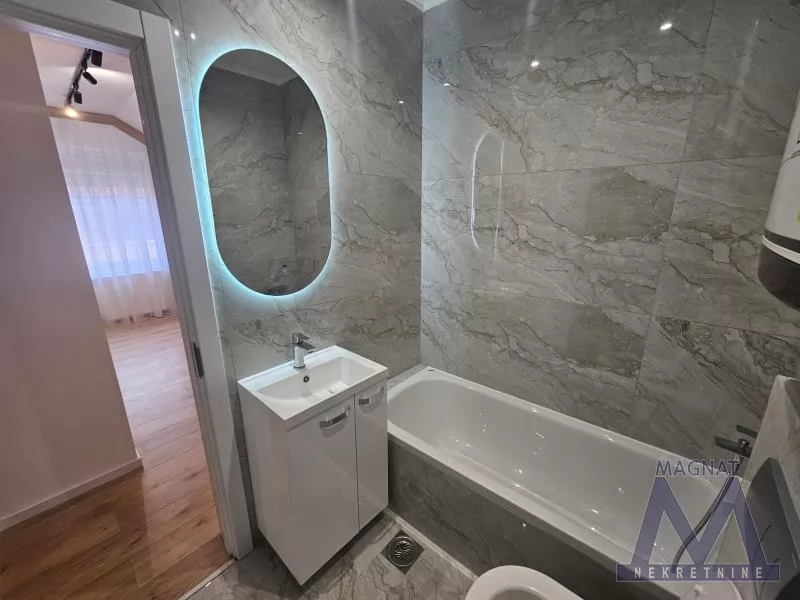 Stan,NOVI SAD,CENTAR,kv: 58, € 190550, ID: 1019397 11