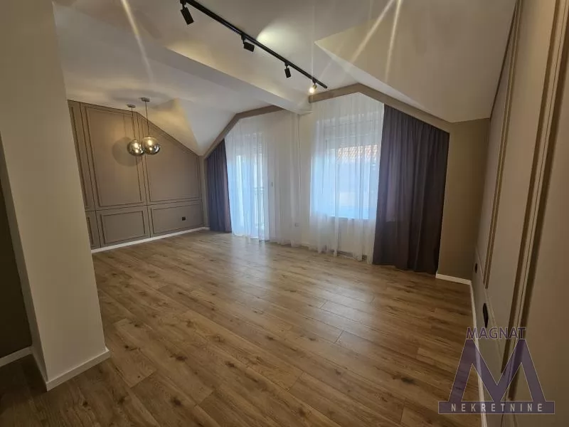 Stan,NOVI SAD,CENTAR,kv: 58, € 190550, ID: 1019397 2