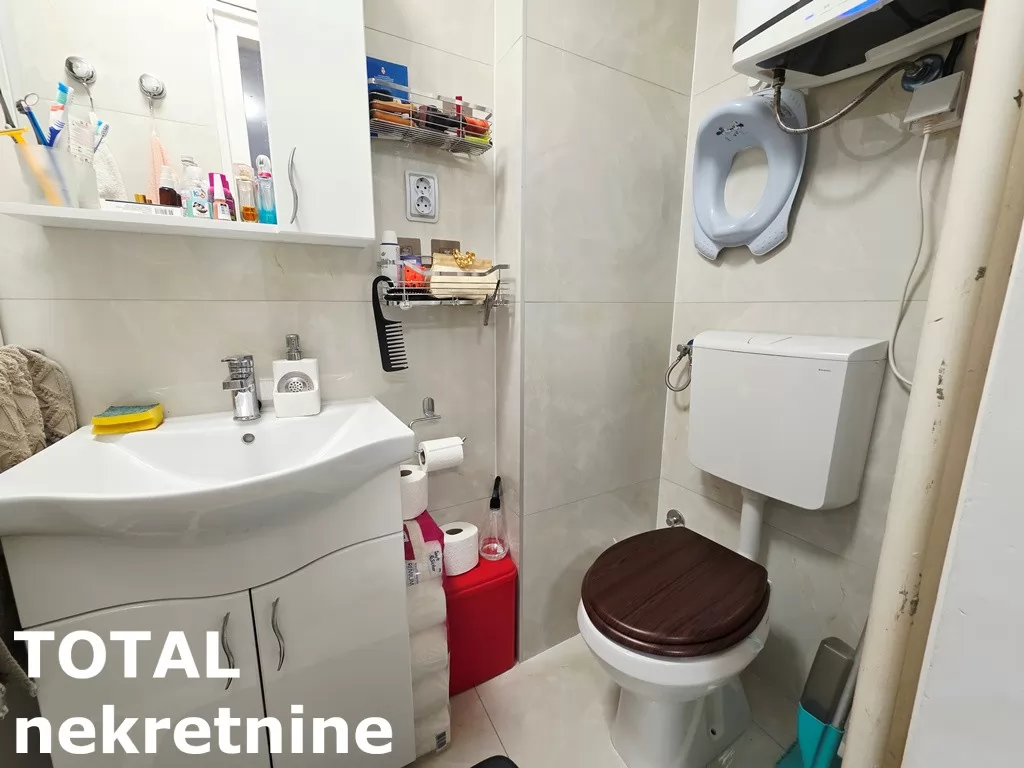 Stan,NOVI SAD,DETELINARA,kv: 47.00, € 140000, ID: 1102876 11