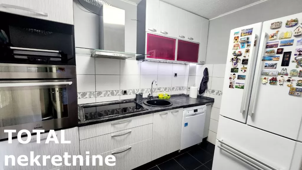 Stan,NOVI SAD,LIMAN 3,kv: 89.00, € 300000, ID: 1098895 7