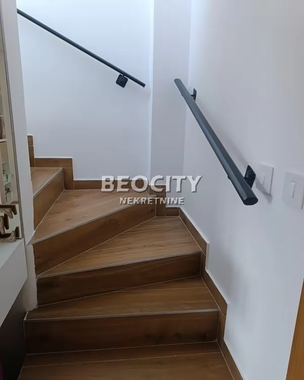 četvorosoban stan, 143 m2, Telep, Petefi Šandor ID: 133857 7