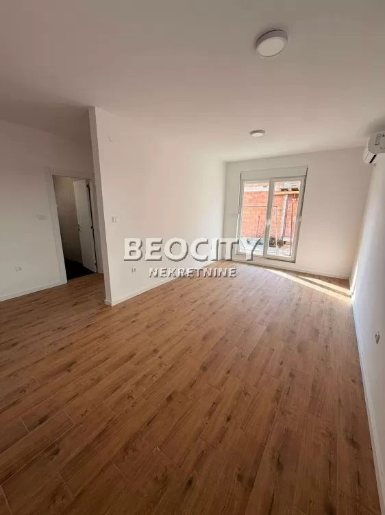 Dvosoban stan, 37 m2, Vidovdansko naselje ID: 133856 1