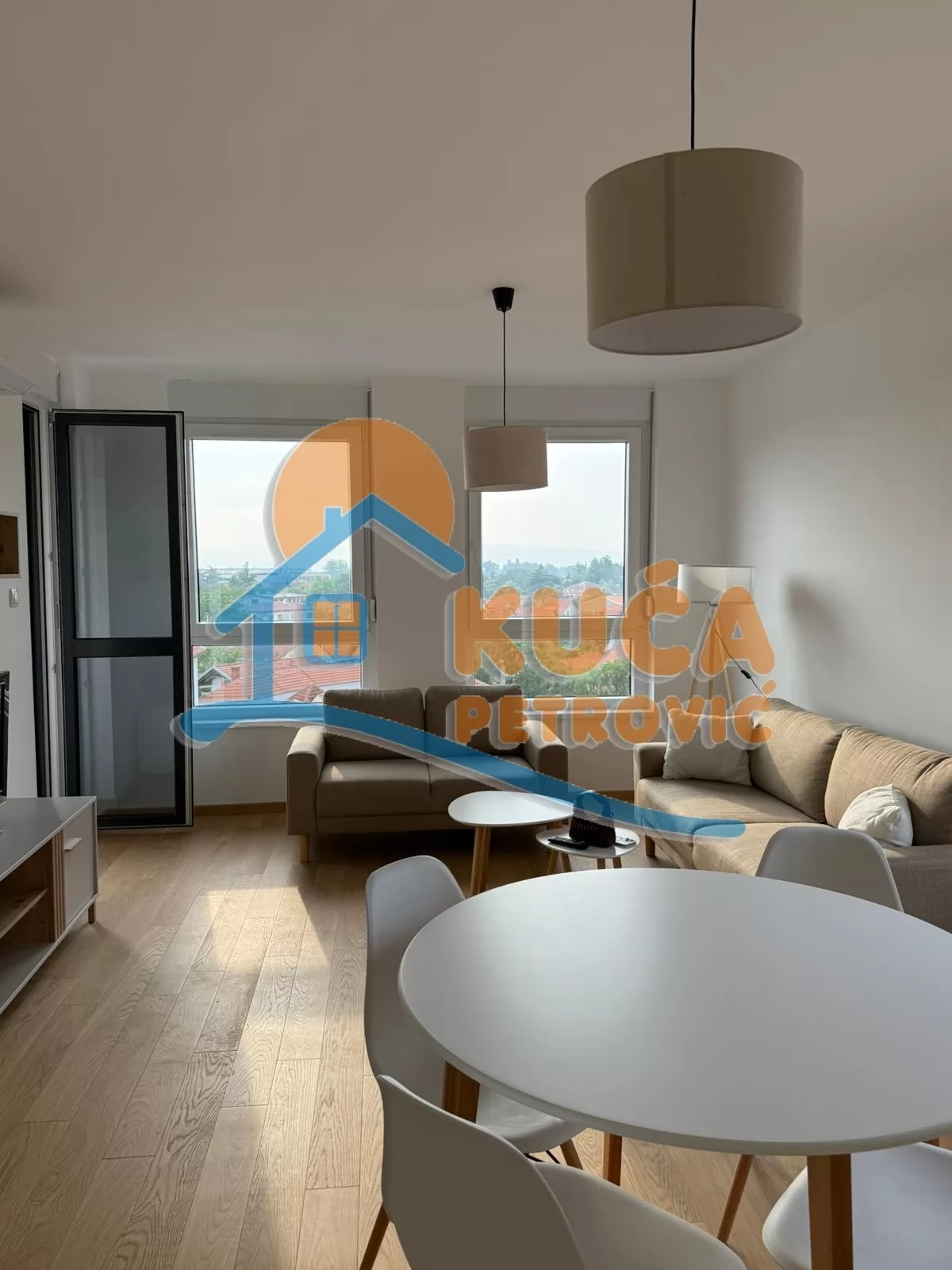 Dvosoban stan, 55 m2, Obilićev Venac, Vardarska ID: i-016939 1