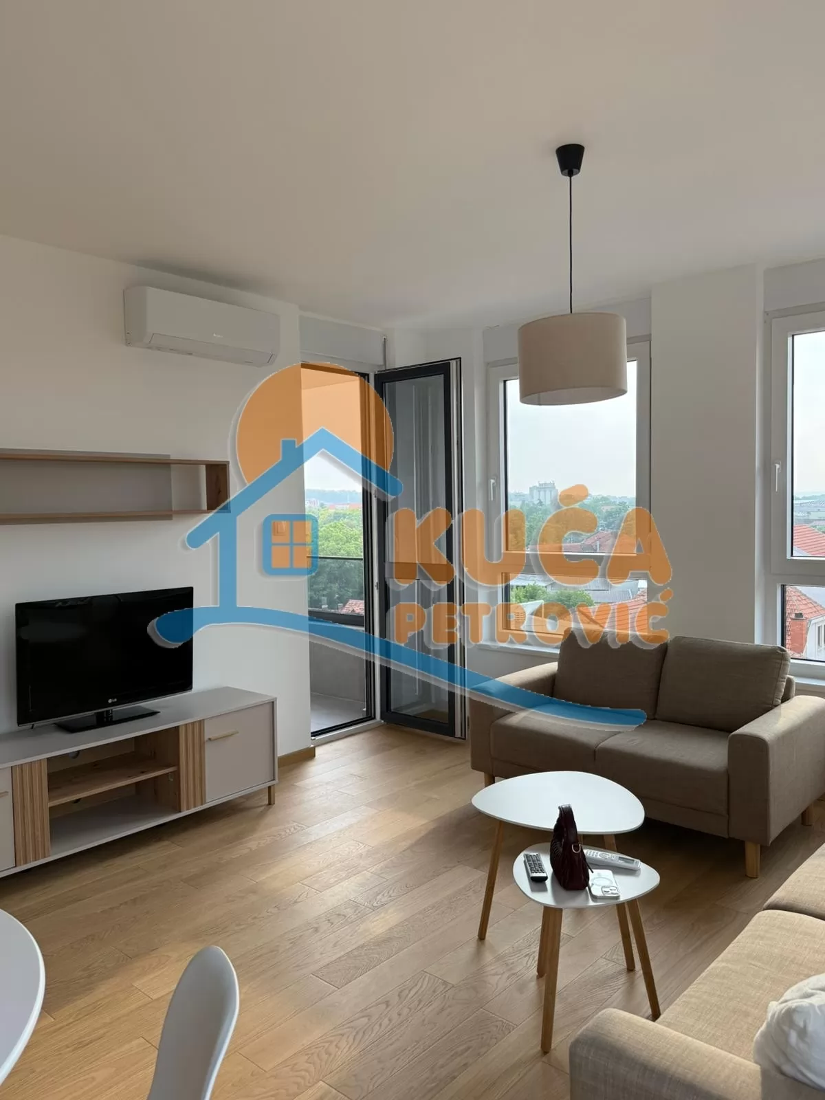 Dvosoban stan, 55 m2, Obilićev Venac, Vardarska ID: i-016939 4