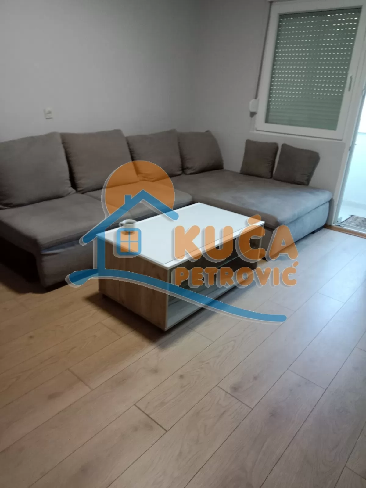 Dvosoban stan, 56 m2, Medicinski fakultet, Sremska ID: i-09655 4