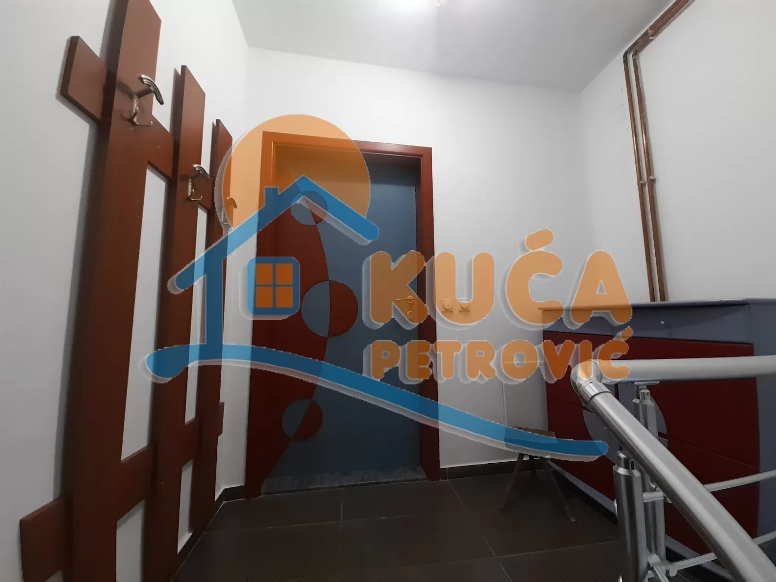 Dvosoban stan, 68 m2, Ćalije, Borova ID: i-04268 17