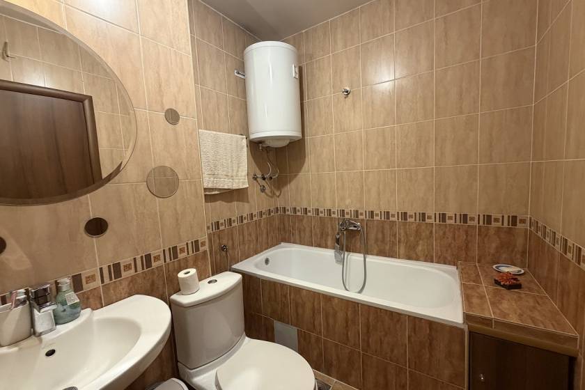 Trosoban stan na Dorćolu  Knez Miletina 66m2 5