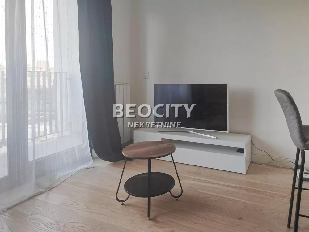 Jednosoban stan, 38 m2, Centar ID: 133912 1