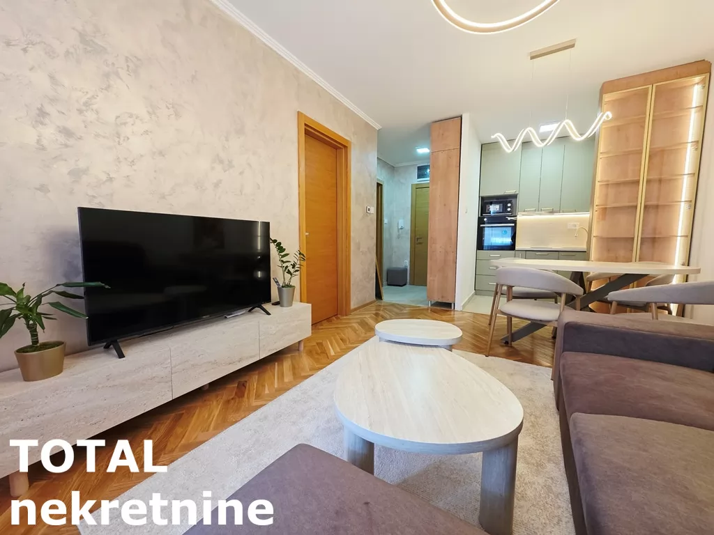 Stan,NOVI SAD,CENTAR,kv: 42.00, € 155000, ID: 1102887 3