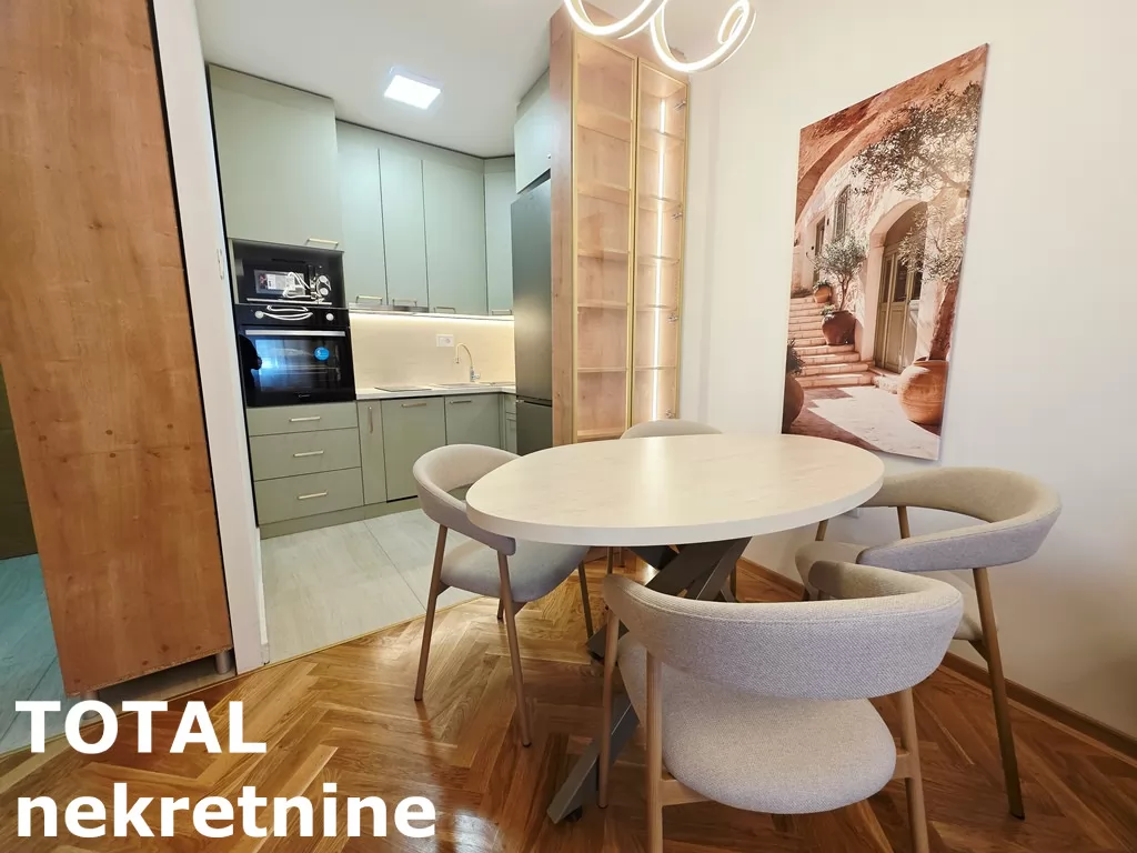 Stan,NOVI SAD,CENTAR,kv: 42.00, € 155000, ID: 1102887 6