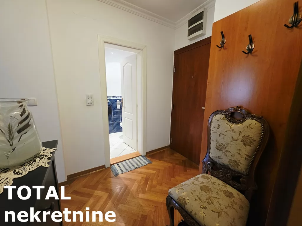 Stan,NOVI SAD,PODBARA,kv: 70.00, € 195000, ID: 1102885 16