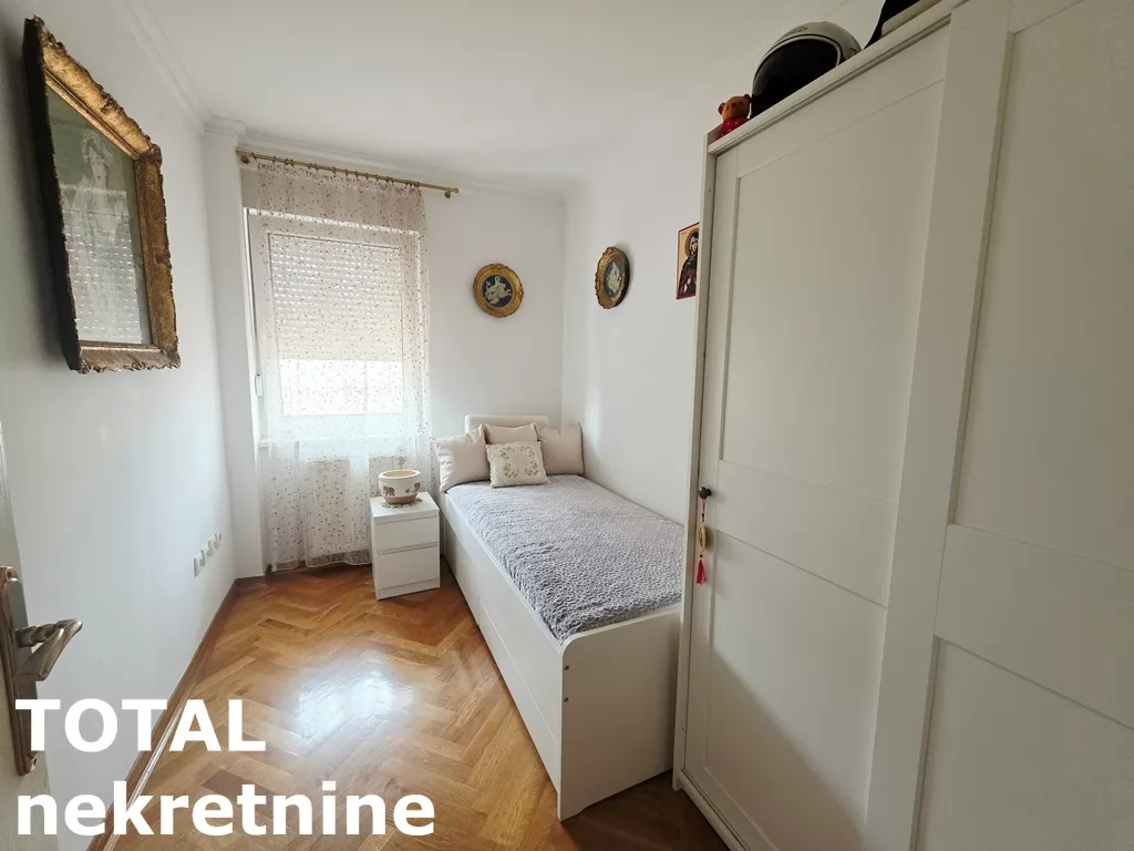 Stan,NOVI SAD,PODBARA,kv: 70.00, € 195000, ID: 1102885 9